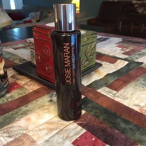 Josie Maran tanning oil 4.3 fl. oz.